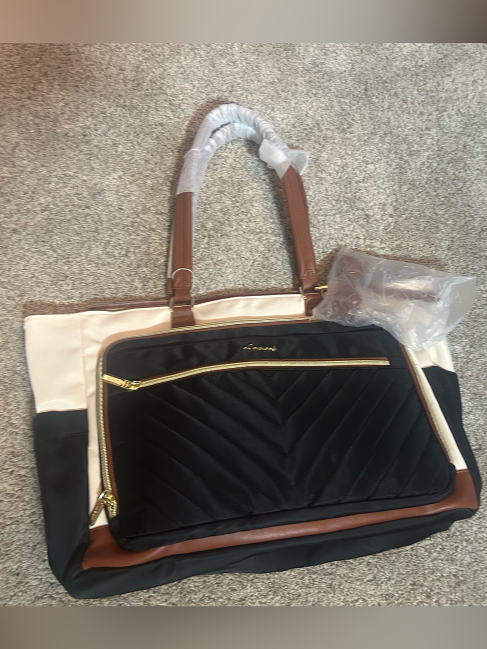 NWT LOVEVOOK 15.6" Quilted Laptop Tote Bag Black Cream Brown